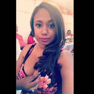 Meet your Posher, Shavallie